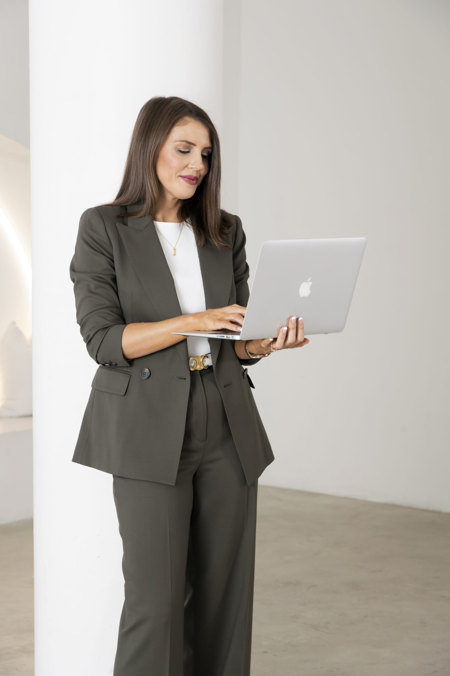 Online style consultation via Zoom