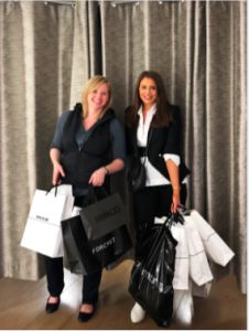 women-with-shopping-bag